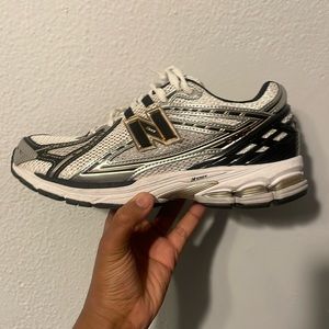 New Balance 1906R 'White Gold'